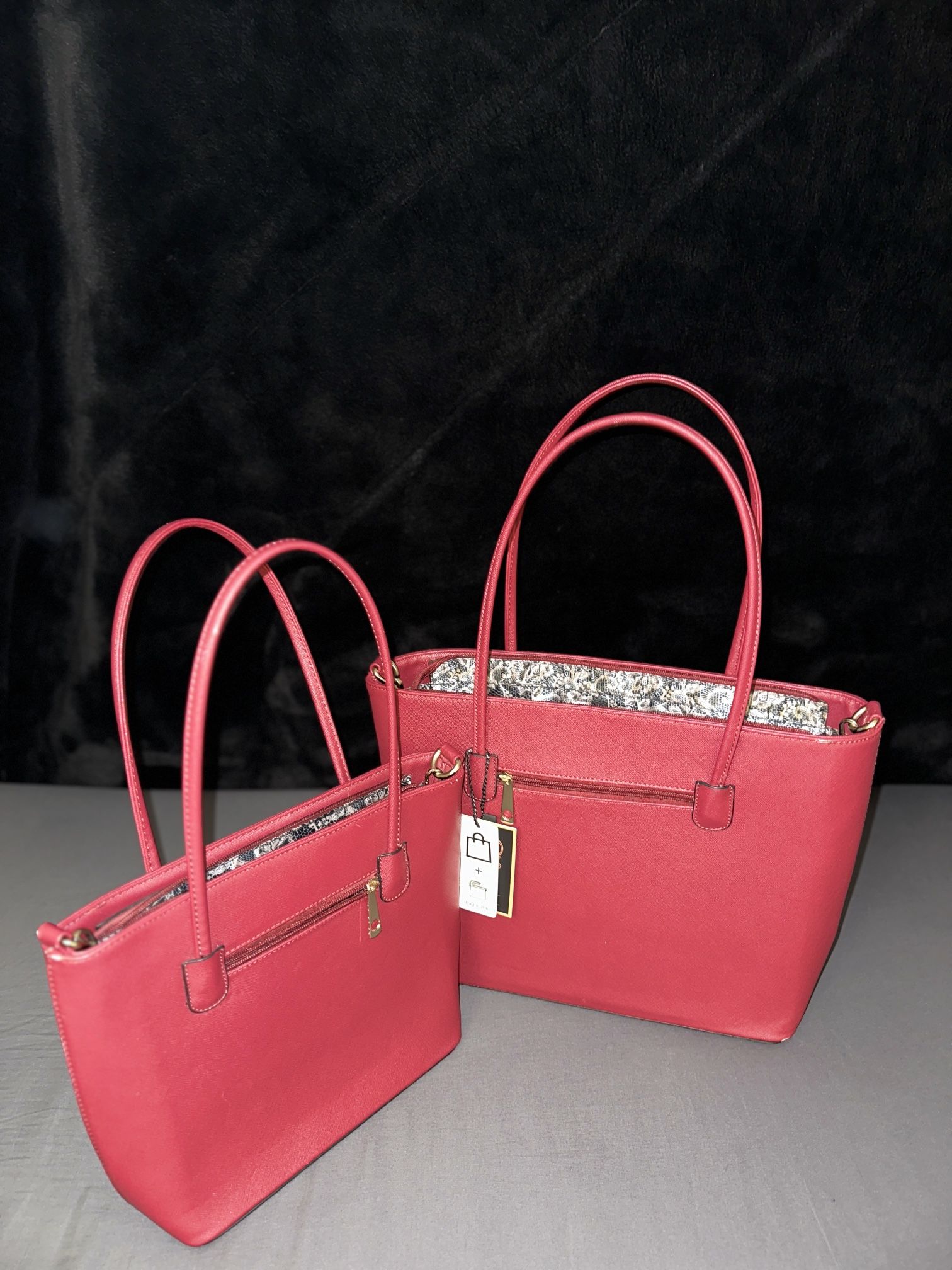 Duo Red Leather Handbag With Bodycross Strap