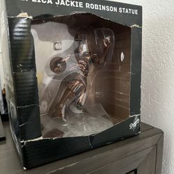Jackie Robinson Day 2017 Replica Statue