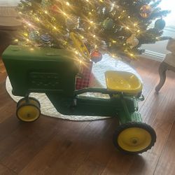 Pedal Car/ Tractor