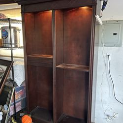 Book shelf. Read description