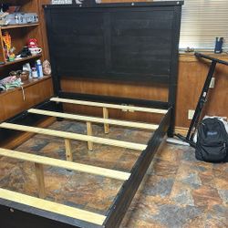 Queen Bed Frame 