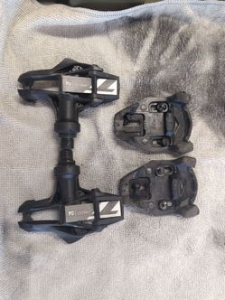 Time xpresso 4 road bike pedals and cleats