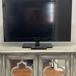 32 Inch Flat Screen TV
