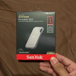 Sandisk PORTABLE SSD 1TB