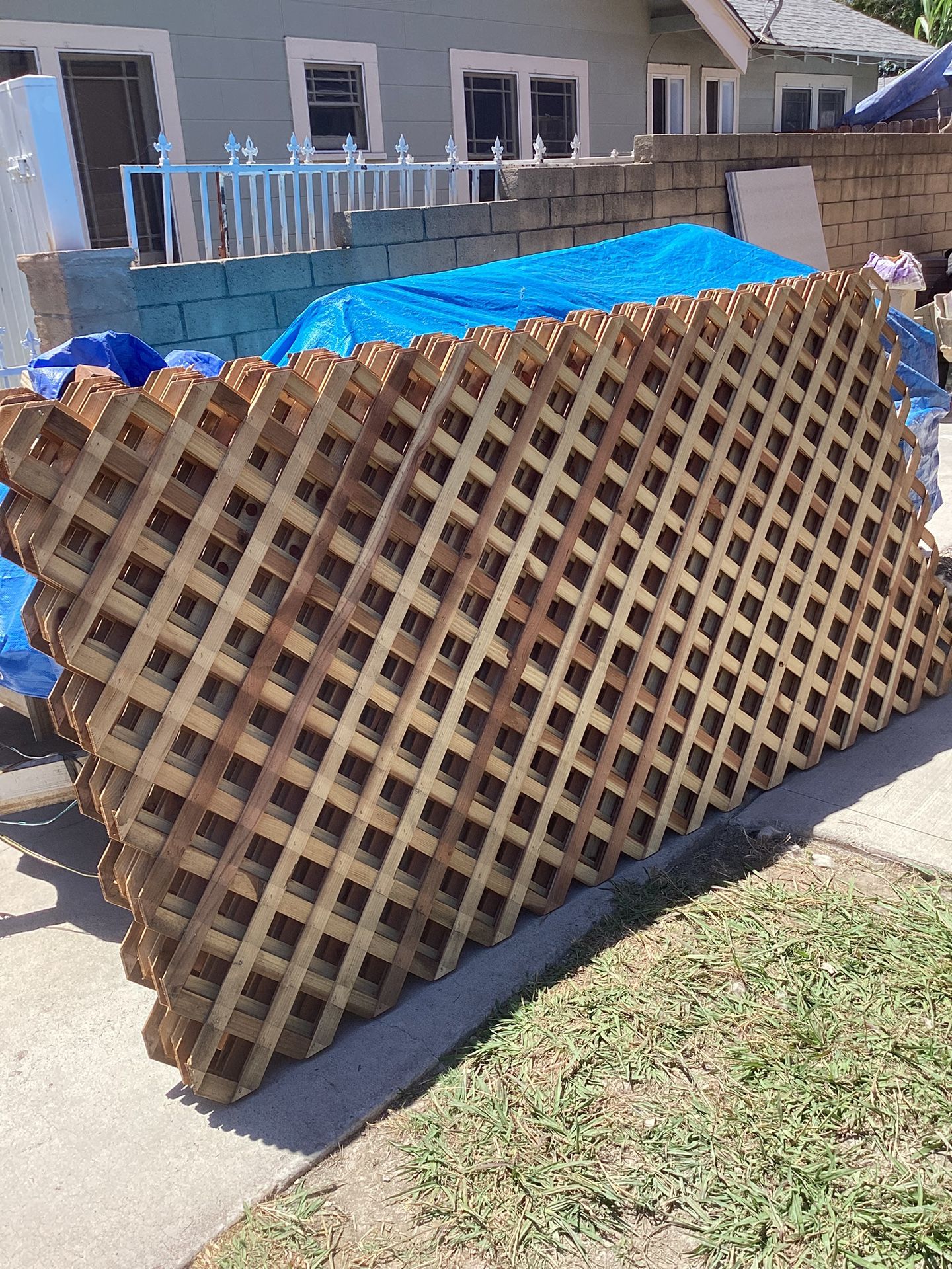8x4 Lattices