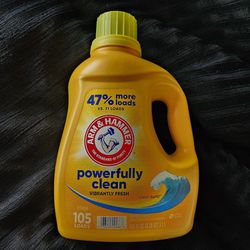 Arm & Hammer Powerfully Clean Liquid Laundry Detergent 105oz