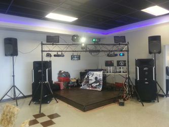 EQUIPO SE SONIDO , DJ, PASTELES,