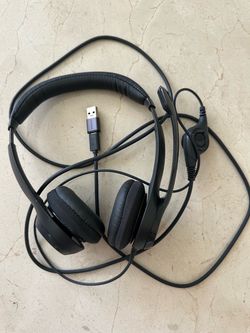 Logitech H390 Wired Headset PC/Laptop Stereo Headphones, USB-A, Black For PC/Laptop, stereo headphones, microphone, in-line controls, works with Chrom