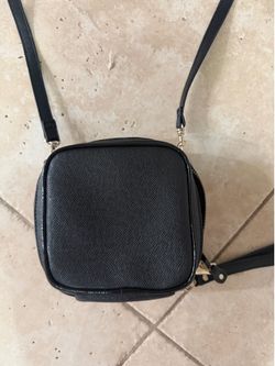 Sondra Roberts Black Leather Crossbody Bag