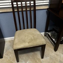 DESK CHAIR/ WAS $200/ NOW ASKING $30