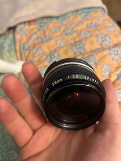 Nikon Nikkor 28mm f/2.8 Manual Focus Lens