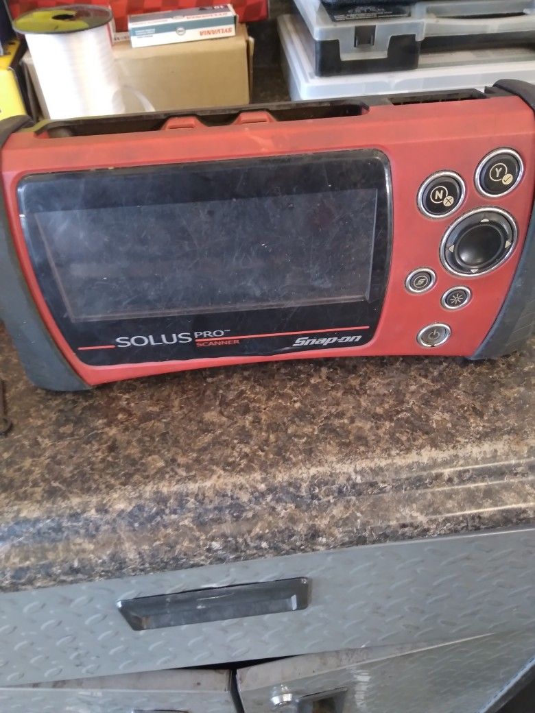 Snap-on Solus Pro Scan Tool