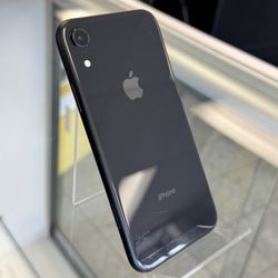 iPhone XR 64GB Unlocked 