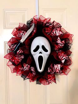 Ghost Face Halloween Wreath