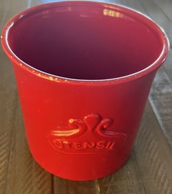 FREE Red Utensil Holder (See Description)