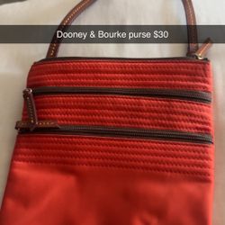Purse Dooney Bouke 