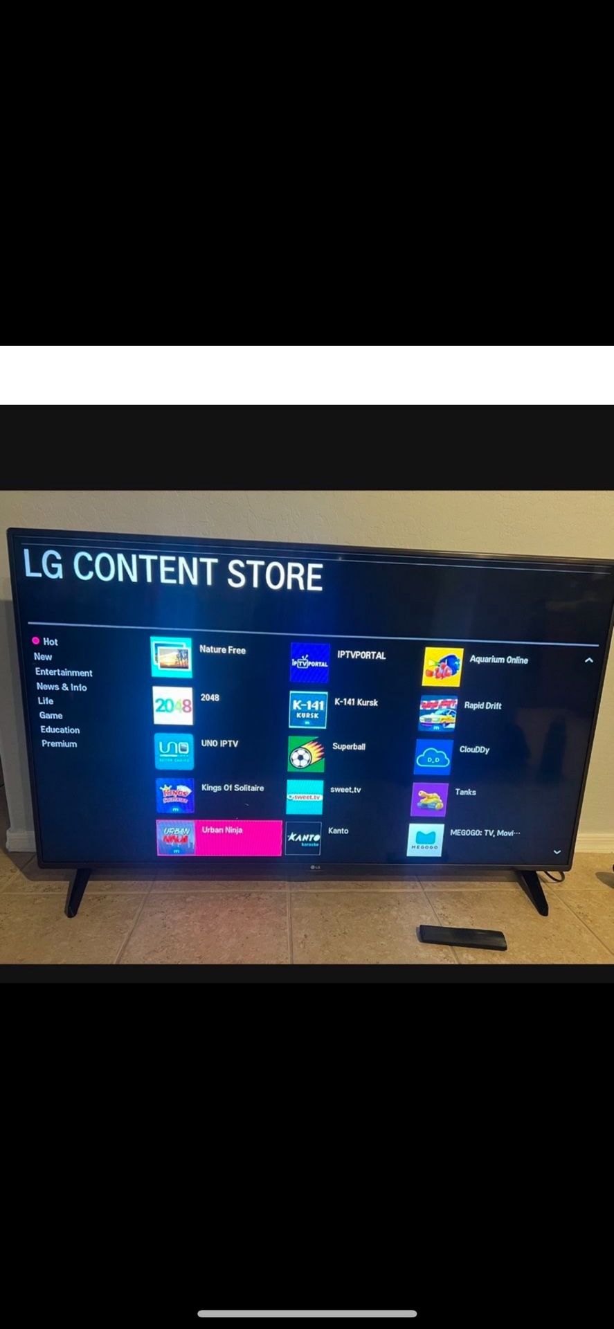 LG 55” TV Great Condition W/ Remote