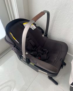 Nuna Car Seat And Base - The Best Car Seat In The World
