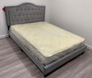 Brand New Queen Size Grey Velvet Platform Bed Frame +Mattress