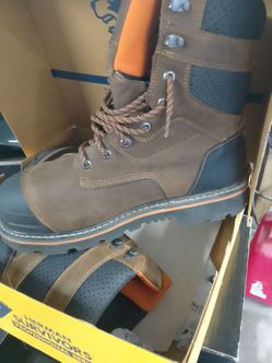 Men's work boots size 11