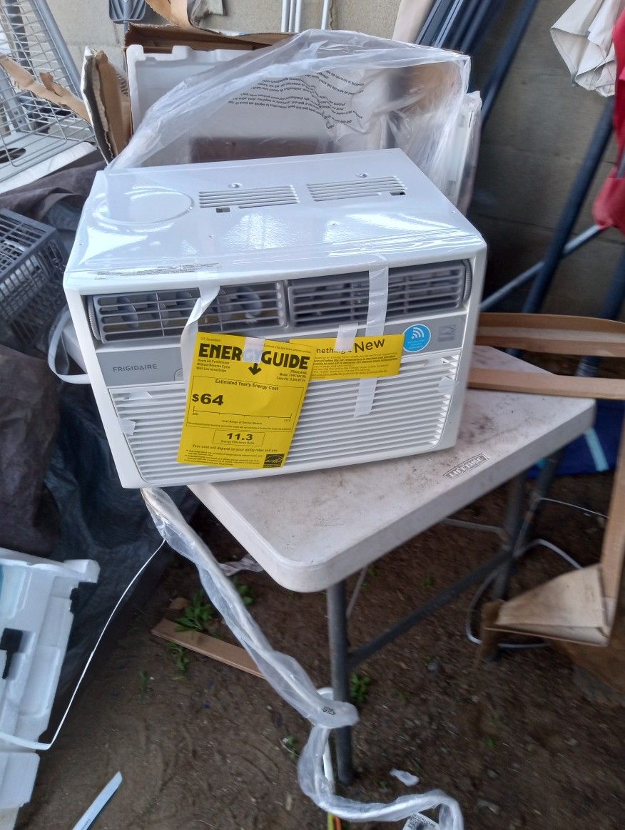 Se Vende Está Nuevo