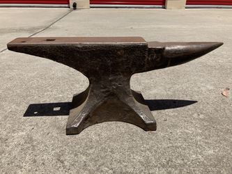 Trenton blacksmith Anvil 175 lbs