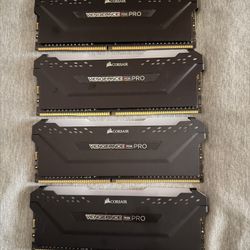 CORSAIR Vengeance RGB PRO DDR4 RAM 16GB (2x8GB) 3200MHz