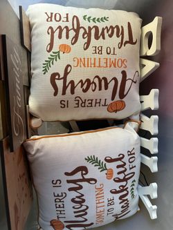 Thankful Pillows