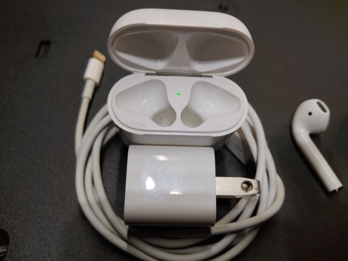 APPLE AIR POD GEN 2 BLUETOOTH EARBUDS