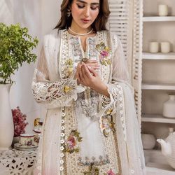 Khuda Baksh Dress Size Medium