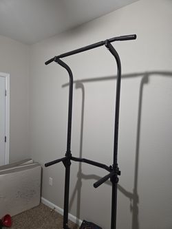 Pullup+Dip station