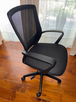 Desk chair Black