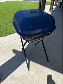Charcoal grill
