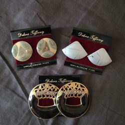 Vintage 80s Debra Tiffany Earrings
