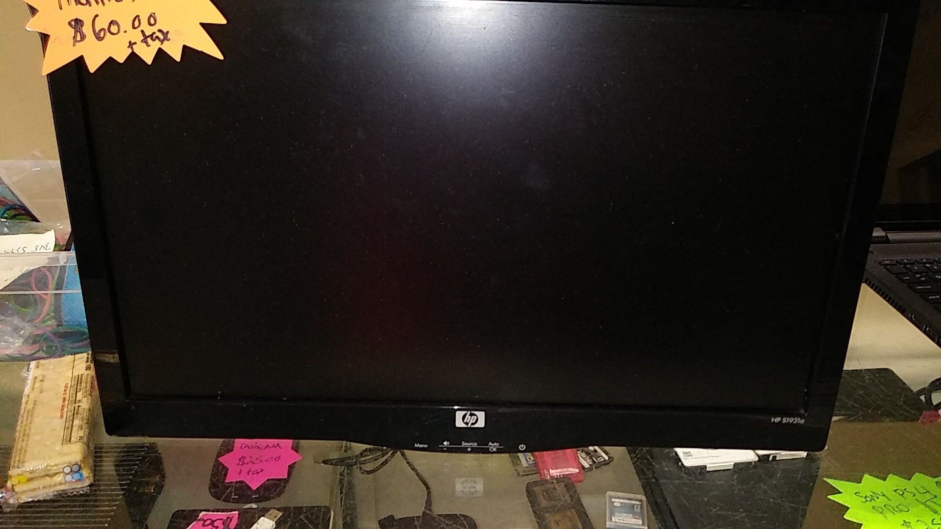 HP MONITOR! MODEL HP S1931a