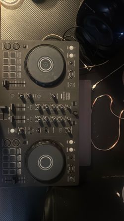 DDJ FLX4