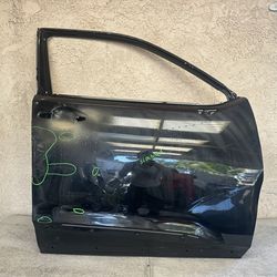 2025 SUBARU FORESTER FRONT RIGHT PASSENGER SIDE DOOR SHELL OEM