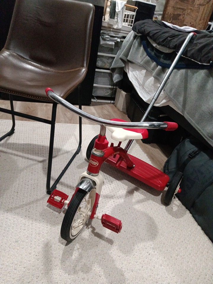 Tri-cycle Classic With Push Bar