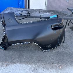 2022-2024 RIVIAN R1S OEM REAR LH QUARTER PANEL *STRUCTURE CUT/MINOR DENTED