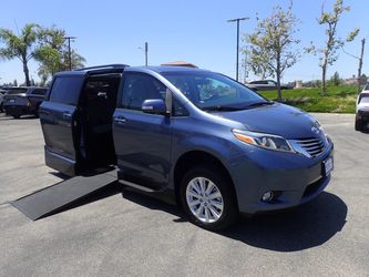 2016 Toyota Sienna