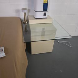 2 Elegant Side Tables