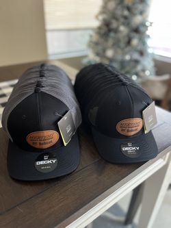 Custom Ball Caps And Tumblers