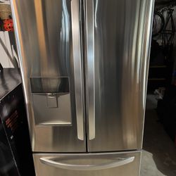 LG Refrigerator 