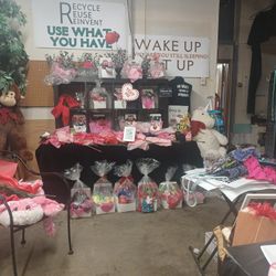 Love Headquarters ❤️ Plz Post To Your Facebook 