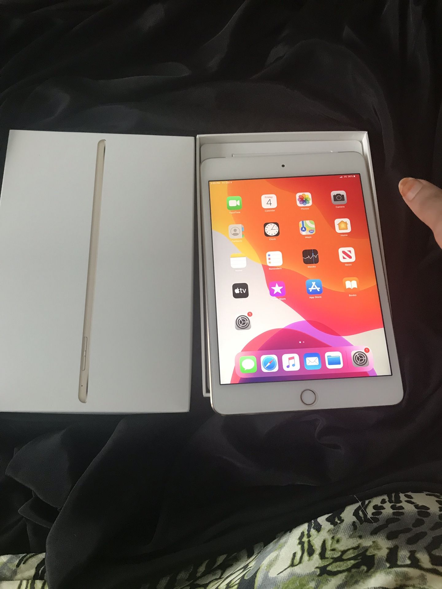 iPad mini16GB like new