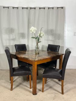 ASHLEY FURNITURE Square Faux-Marble Top Dining Table with 4 Chairs