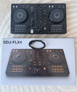 Pioneer DJ DDJ-FLX4 DJ Controller