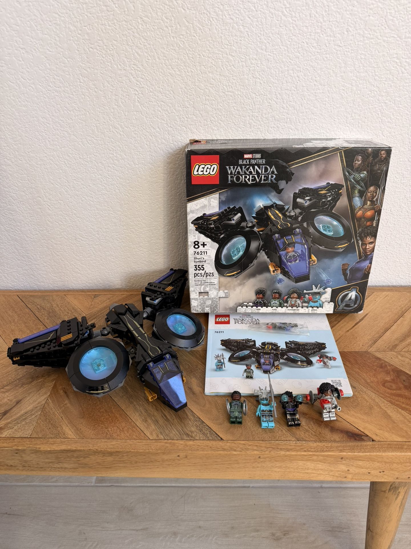 LEGO 76211 Marvel Black Panther: Wakanda Forever Shuri's Sunbird Includes Minifigures, Manual, & Box 100% Complete All Pieces Are Included Price FIRM