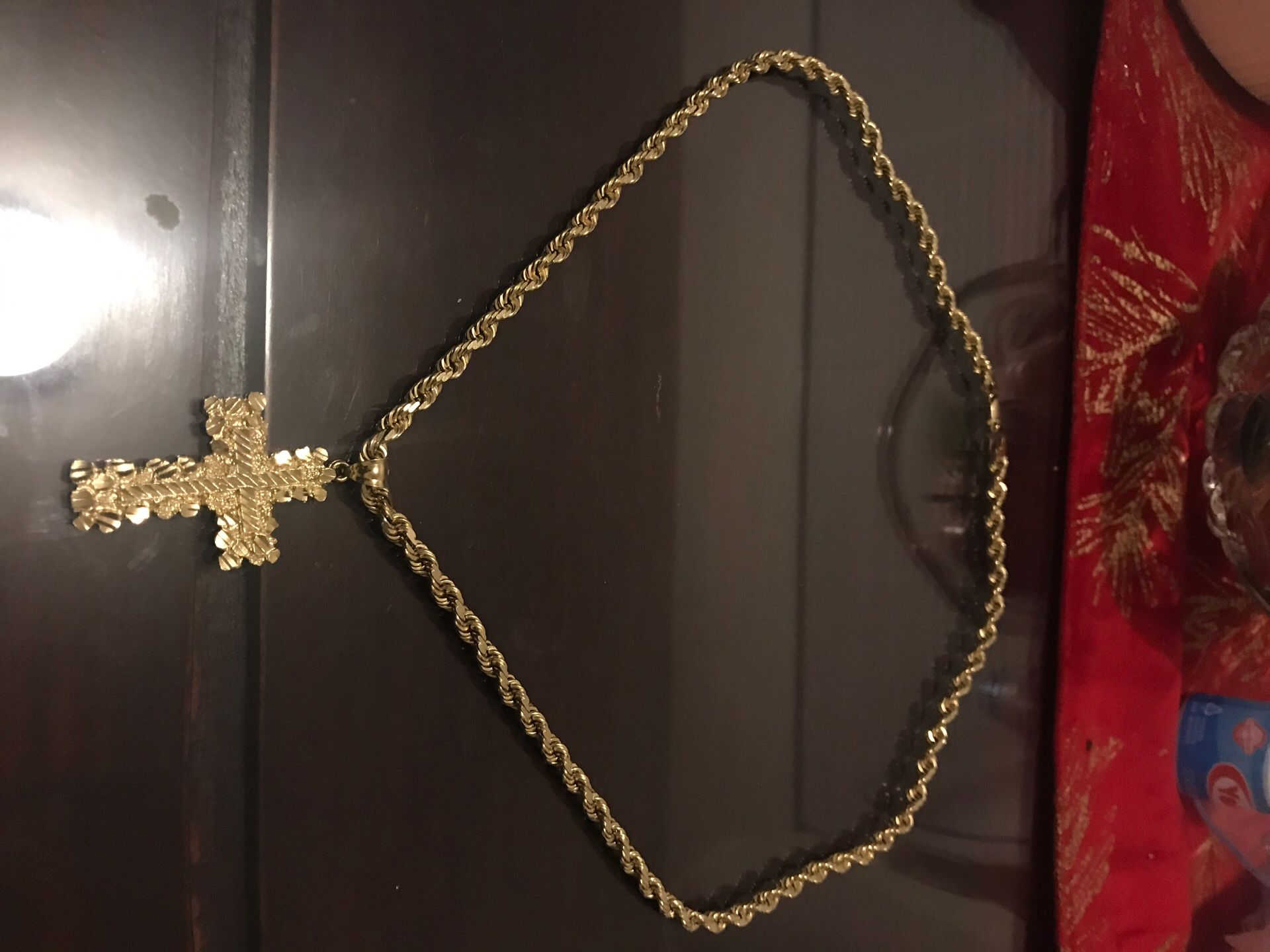 Necklace yellow 14k Gold with 14K Gold Cross pendant