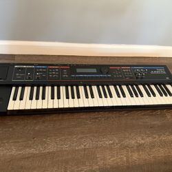 Roland Keyboard 